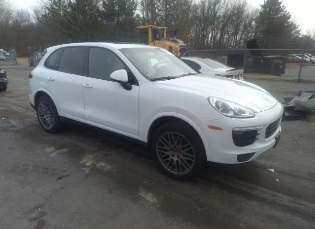 PORSCHE CAYENNE 2017 wp1aa2a28hka83611