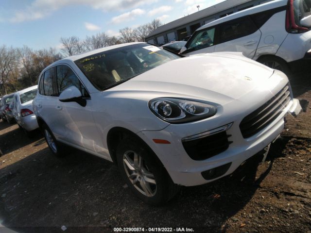 PORSCHE CAYENNE 2017 wp1aa2a28hka88405