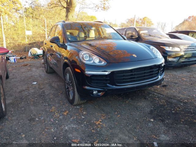 PORSCHE CAYENNE 2018 wp1aa2a28jka02340