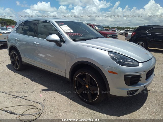 PORSCHE CAYENNE 2016 wp1aa2a29gka09550