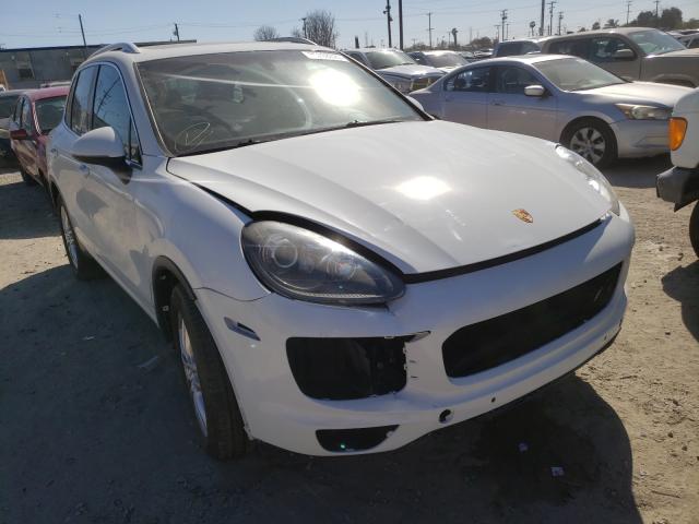 PORSCHE CAYENNE 2016 wp1aa2a29gka14571