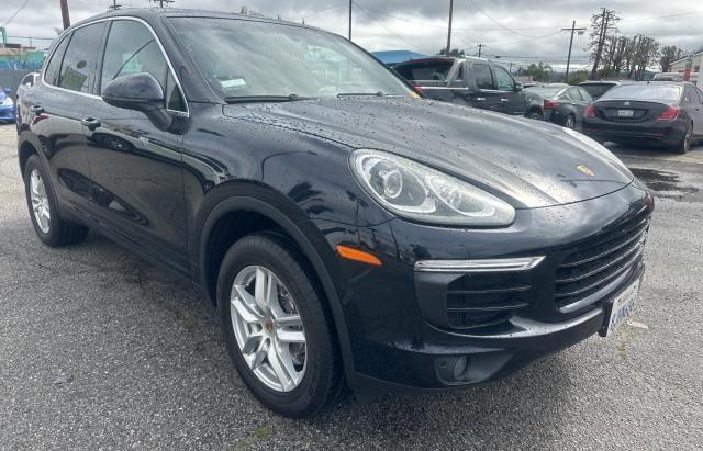 PORSCHE CAYENNE 2016 wp1aa2a29gla10711