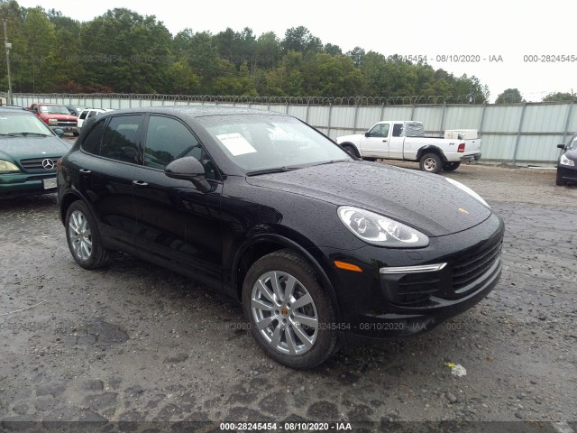 PORSCHE CAYENNE 2017 wp1aa2a29hka80815