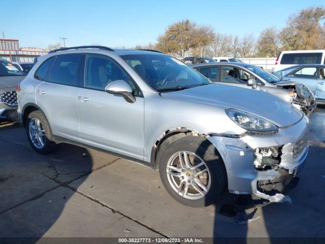 PORSCHE CAYENNE 2016 wp1aa2a2xgka14207