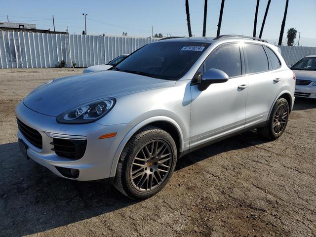 PORSCHE CAYENNE 2017 wp1aa2a2xhka83836