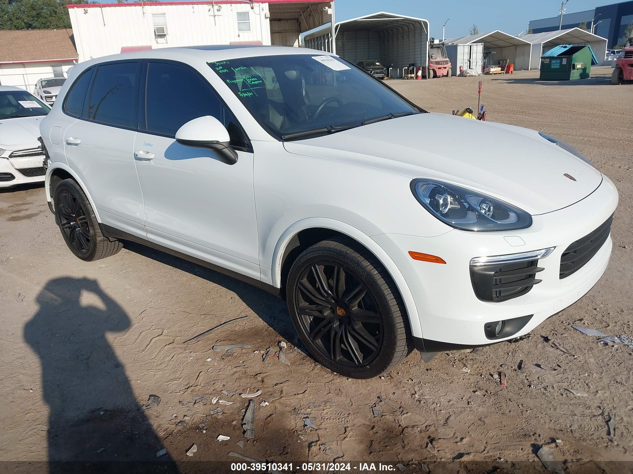 PORSCHE CAYENNE 2017 wp1aa2a2xhka86980