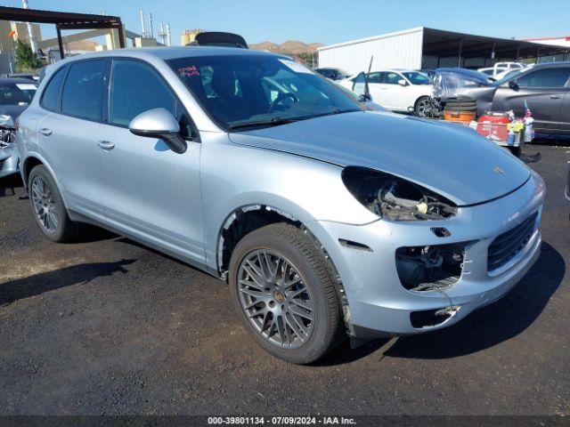 PORSCHE CAYENNE 2017 wp1aa2a2xhka88938