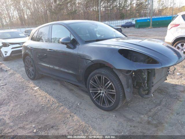 PORSCHE MACAN 2017 wp1aa2a50hlb83027