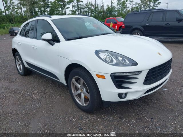 PORSCHE MACAN 2018 wp1aa2a50jlb06339