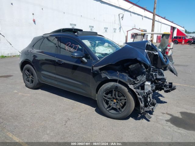 PORSCHE MACAN 2018 wp1aa2a50jlb18474