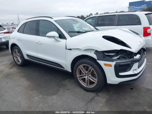 PORSCHE MACAN 2022 wp1aa2a50nlb08890