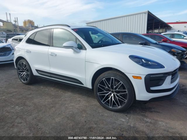 PORSCHE MACAN 2024 wp1aa2a50rlb04120