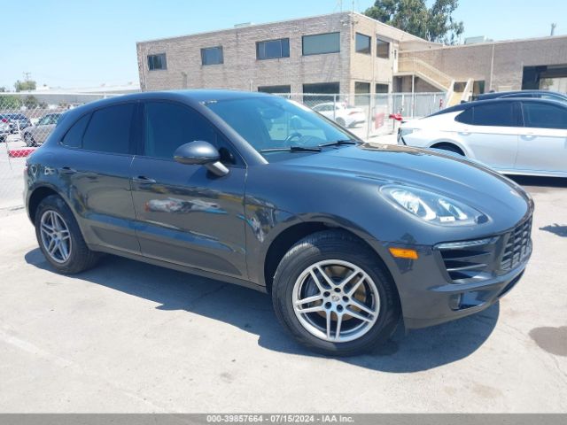 PORSCHE MACAN 2018 wp1aa2a51jlb19570