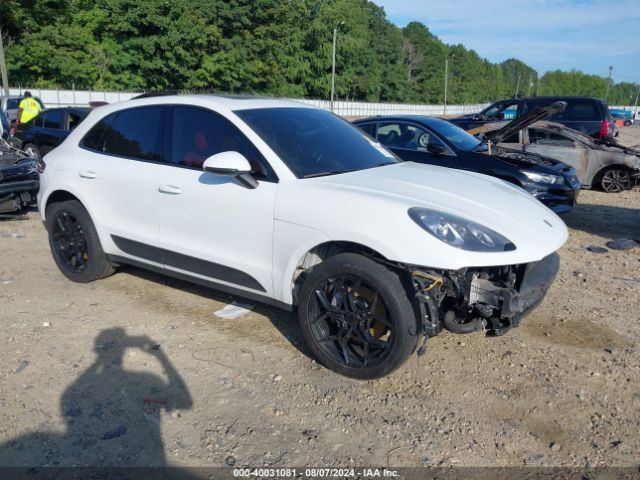 PORSCHE MACAN 2017 wp1aa2a52hlb00407