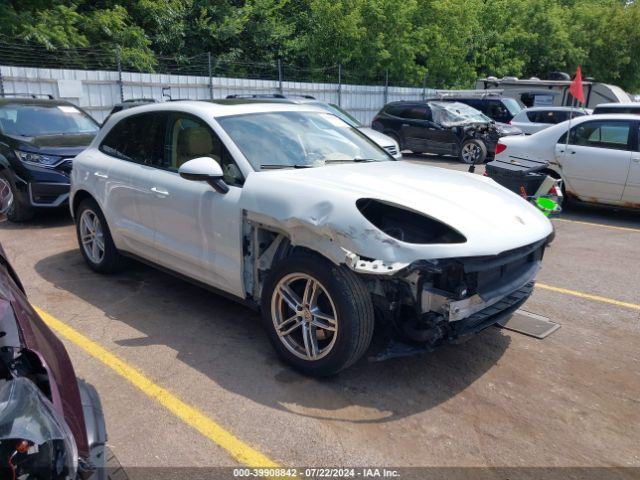 PORSCHE MACAN 2017 wp1aa2a52hlb05932