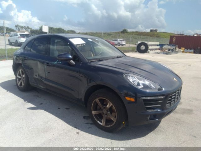 PORSCHE MACAN 2017 wp1aa2a52hlb83563