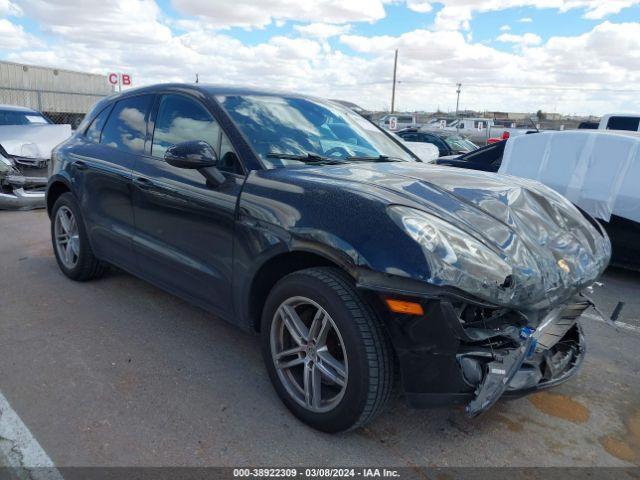 PORSCHE MACAN 2018 wp1aa2a52jlb15365