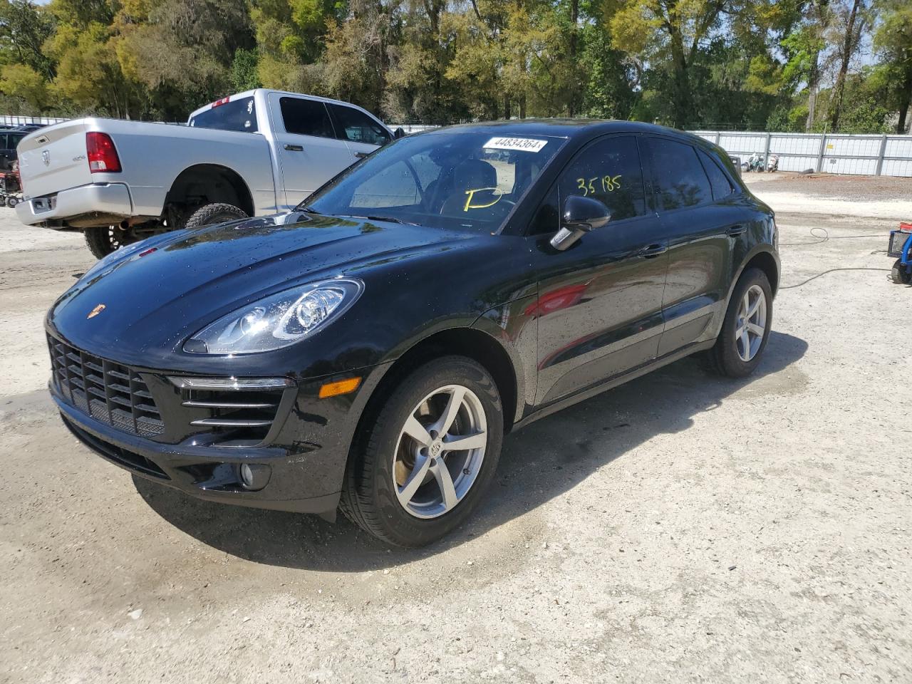 PORSCHE MACAN 2018 wp1aa2a52jlb22333