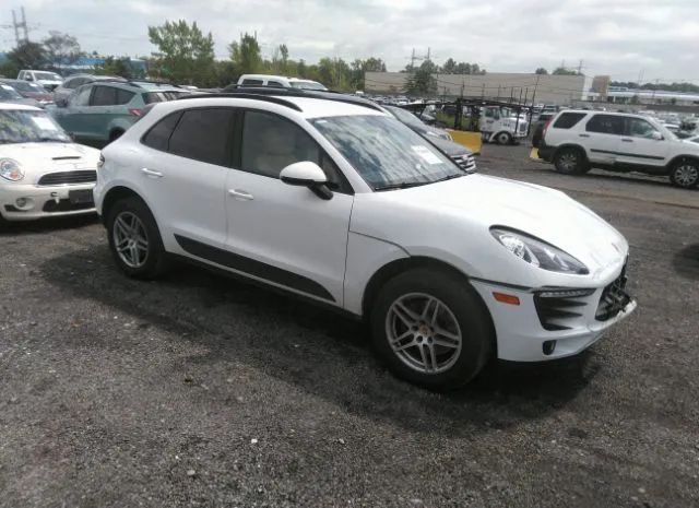 PORSCHE MACAN 2018 wp1aa2a53jlb02835