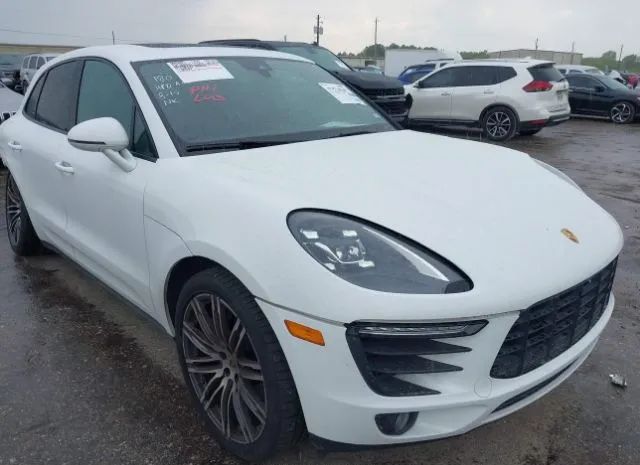 PORSCHE MACAN 2018 wp1aa2a53jlb15343