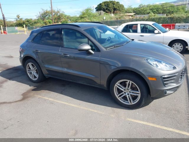 PORSCHE MACAN 2018 wp1aa2a53jlb20137