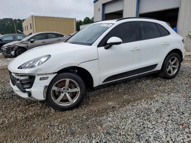 PORSCHE MACAN 2017 wp1aa2a54hlb09187