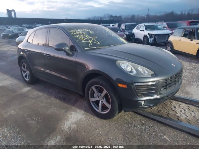 PORSCHE MACAN 2018 wp1aa2a54jlb06313