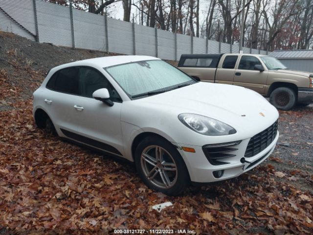 PORSCHE MACAN 2018 wp1aa2a54jlb15187