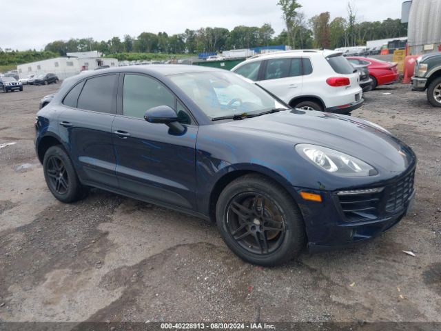 PORSCHE MACAN 2018 wp1aa2a54jlb21054