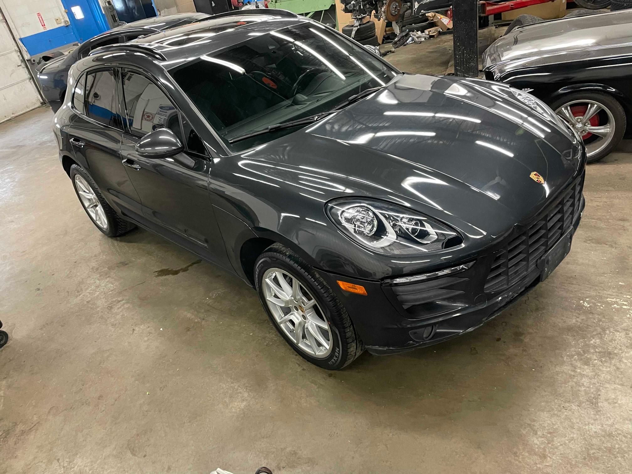 PORSCHE MACAN 2017 wp1aa2a56hlb03133