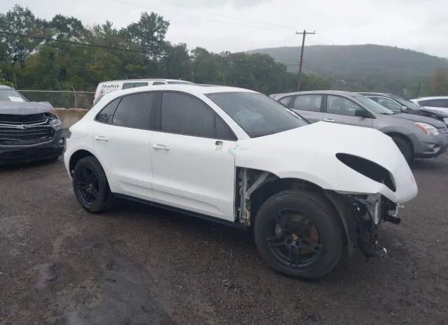 PORSCHE MACAN 2018 wp1aa2a56jlb07835