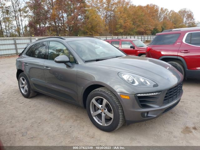 PORSCHE MACAN 2018 wp1aa2a56jlb08855