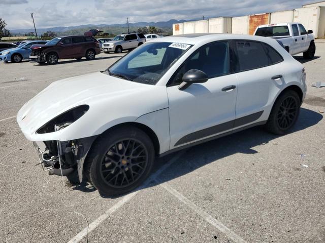 PORSCHE MACAN 2018 wp1aa2a56jlb15059