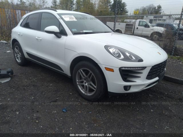 PORSCHE MACAN 2017 wp1aa2a57hlb03724