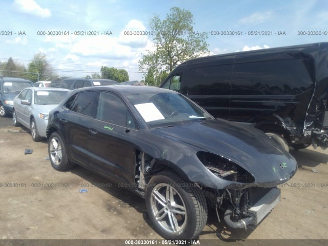 PORSCHE MACAN 2017 wp1aa2a57hlb06946