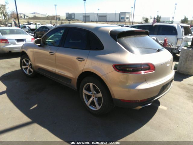 PORSCHE MACAN 2017 wp1aa2a57hlb09295