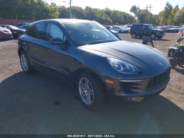 PORSCHE MACAN 2017 wp1aa2a57hlb80934