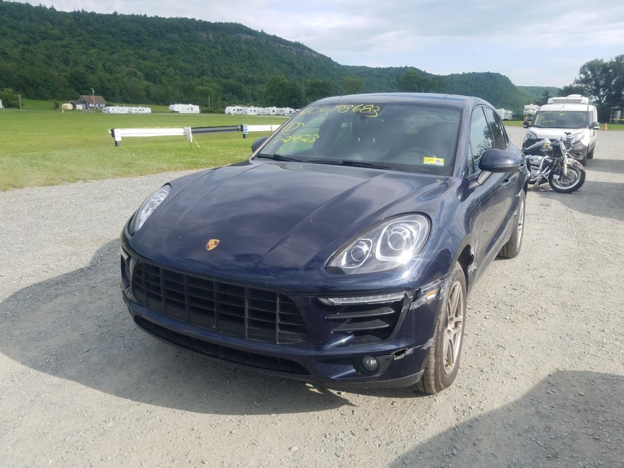 PORSCHE MACAN 2018 wp1aa2a57jlb22988