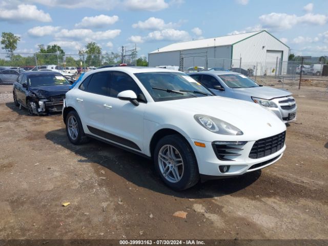 PORSCHE MACAN 2017 wp1aa2a58hlb01142