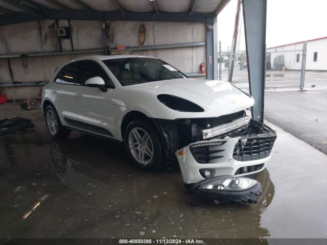 PORSCHE MACAN 2017 wp1aa2a58hlb02243