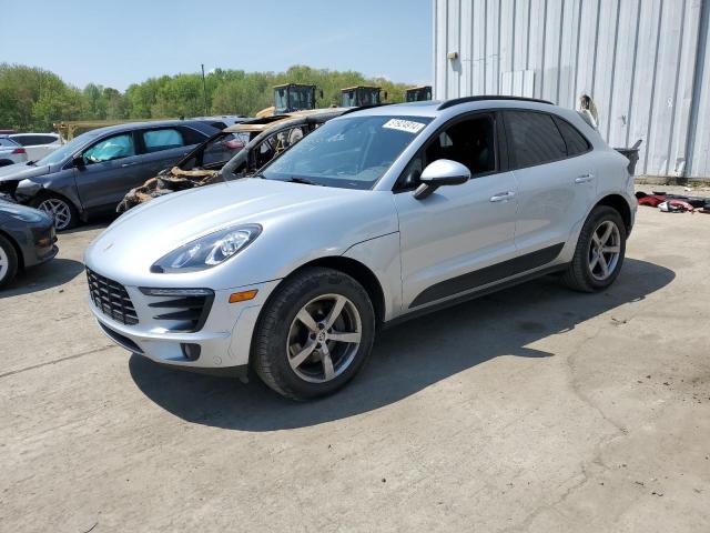 PORSCHE MACAN 2018 wp1aa2a58jlb07710