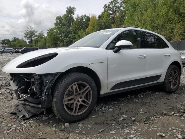 PORSCHE MACAN 2017 wp1aa2a59hlb04650