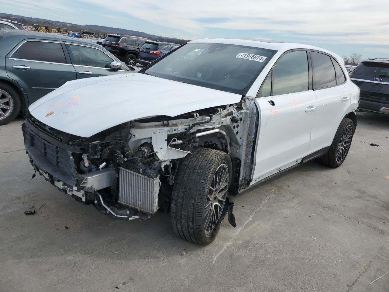 PORSCHE CAYENNE 2020 wp1aa2ay3lda05934