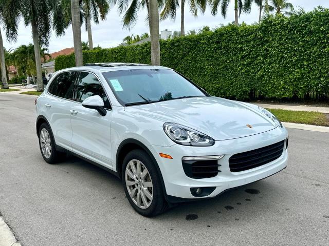 PORSCHE CAYENNE 2015 wp1ab2a20fla56228