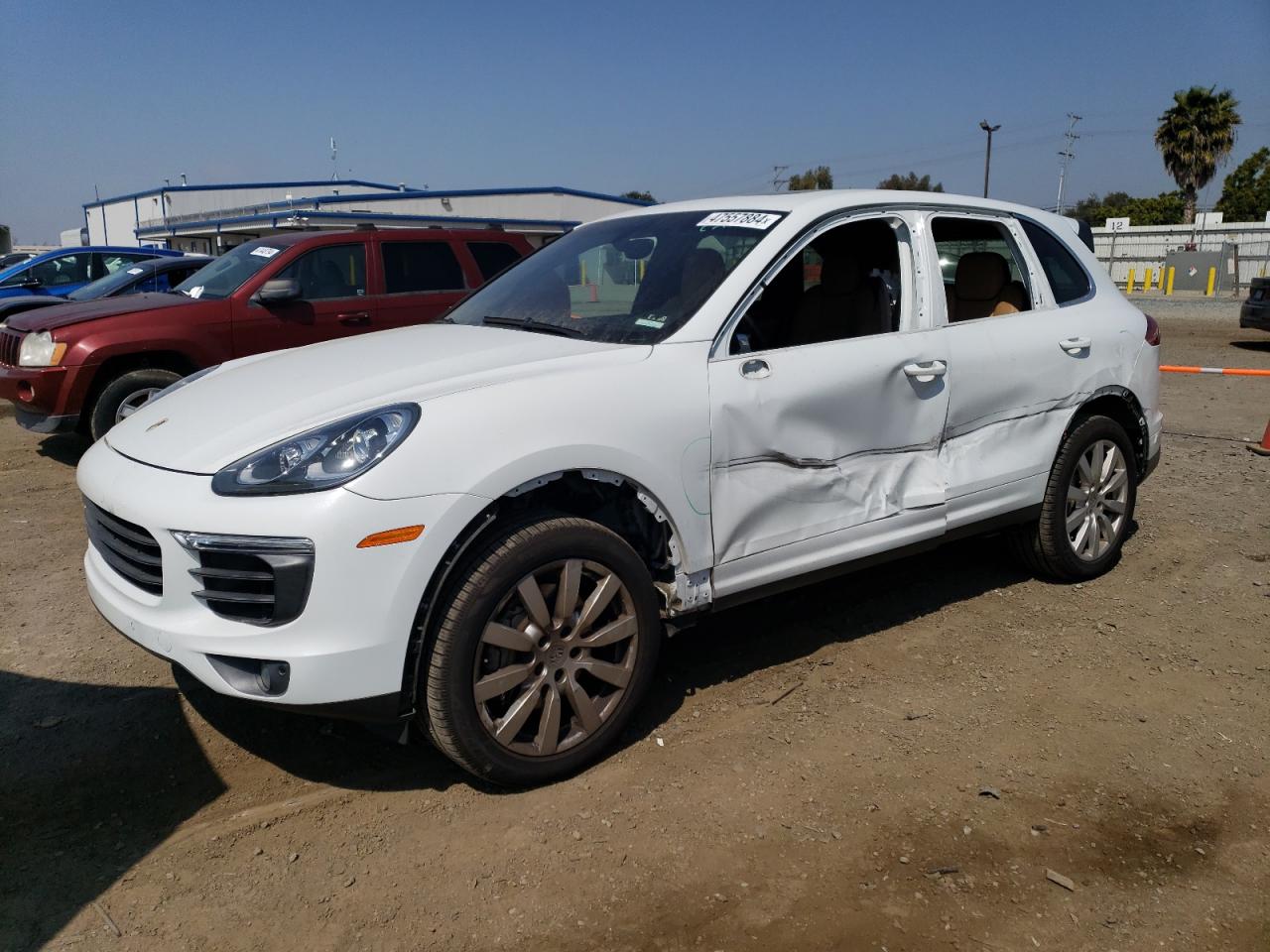 PORSCHE CAYENNE 2015 wp1ab2a22fla56179