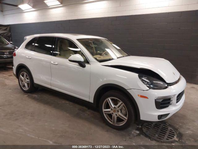 PORSCHE CAYENNE 2016 wp1ab2a28gla92136