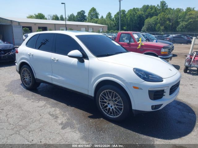 PORSCHE CAYENNE 2016 wp1ab2a29gla95546