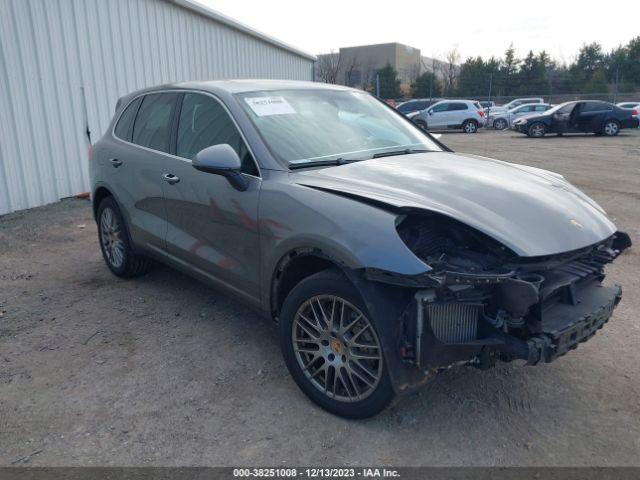 PORSCHE CAYENNE 2017 wp1ab2a29hla53735