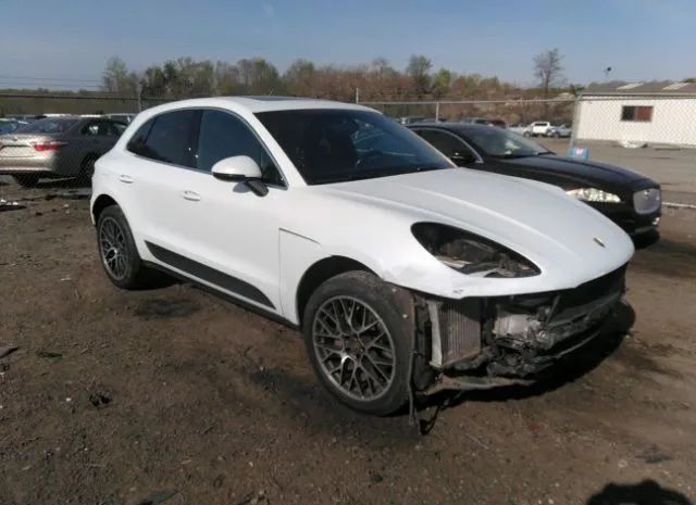 PORSCHE MACAN 2016 wp1ab2a50glb47673