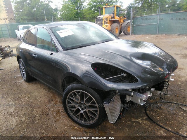 PORSCHE MACAN 2018 wp1ab2a51jlb34759